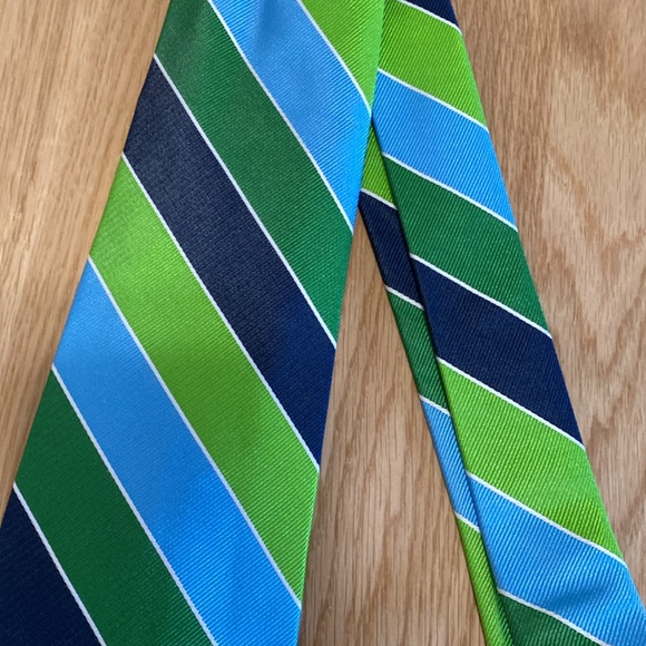 Vera Bradley Men’s Necktie for Baekgaard - Picture 6 of 6